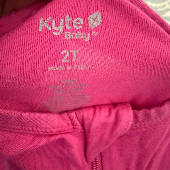 Kyte BABY Rasberry & Taro Kids Zippered Rompers - Picture 3 of 5